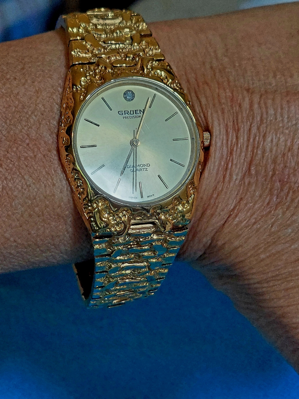 Vintage Gruen Precision Diamond Quartz Nugget Bracelet Watch Mens Gold Tone